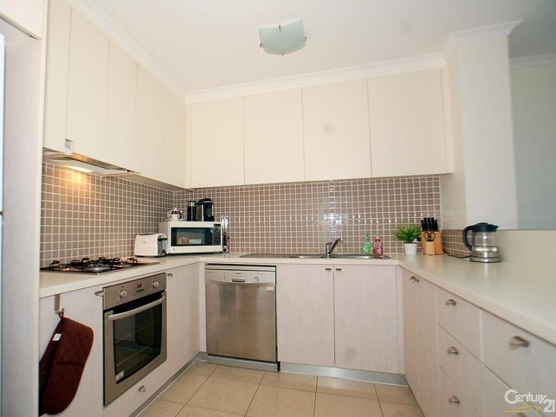 152/80 John Whiteway Drive, Gosford NSW 2250