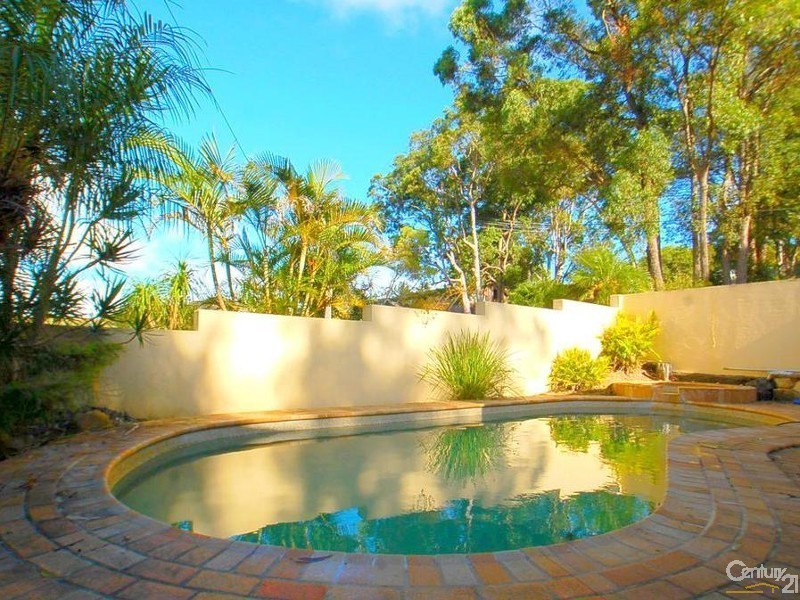 76 Lushington Street, East Gosford NSW 2250