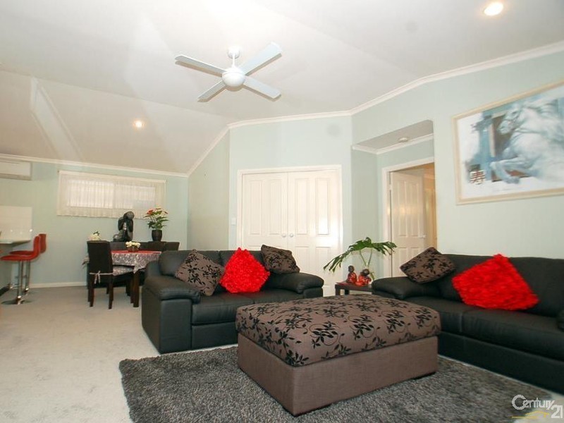 215/61 Karalta rd, Erina NSW 2250