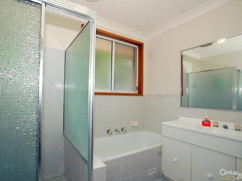 48 Broadwater Drive, Saratoga NSW 2251