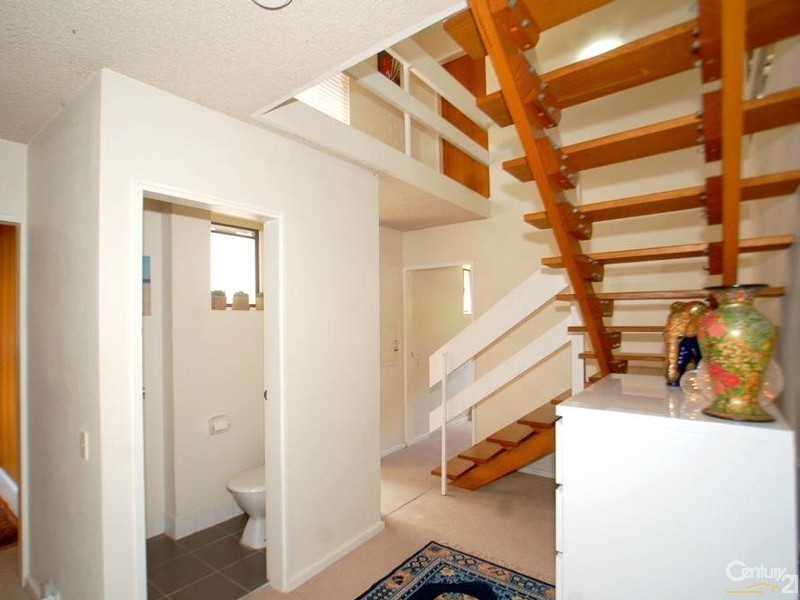 2/3 York Street, Point Frederick NSW 2250