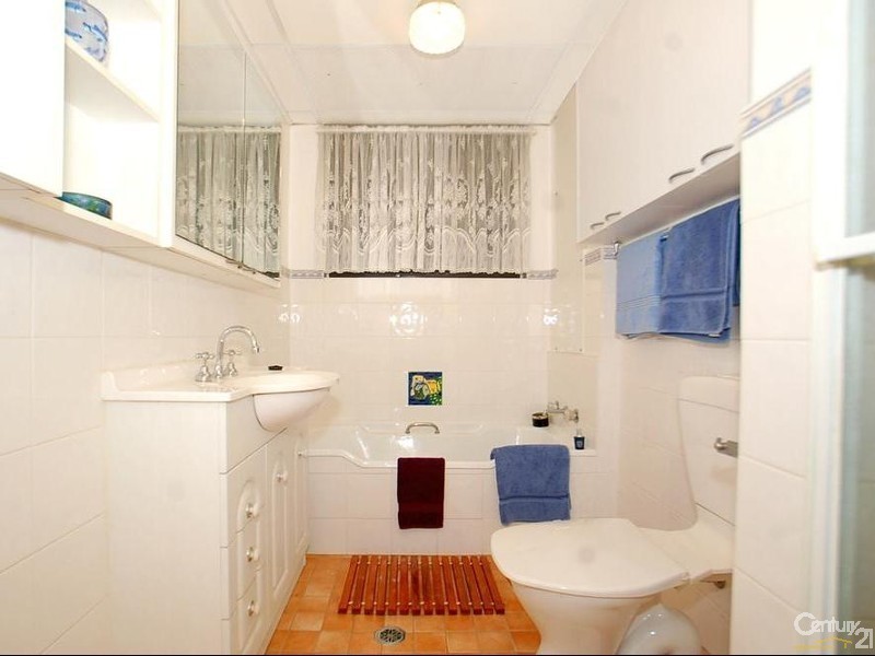 3/57 Holden Street, Gosford NSW 2250