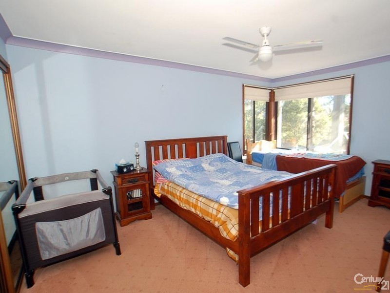 1 Eve Street, Narara NSW 2250