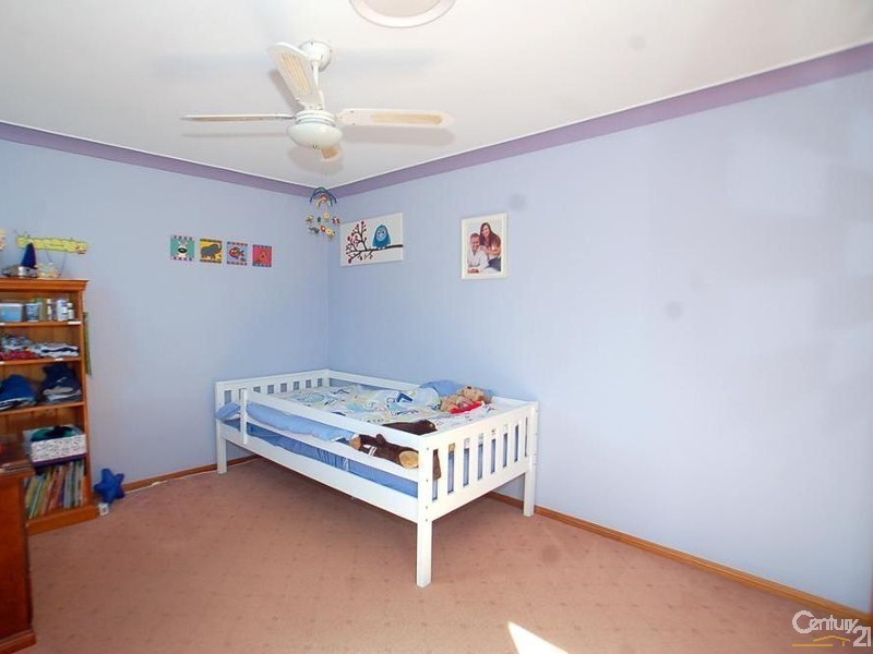 1 Eve Street, Narara NSW 2250