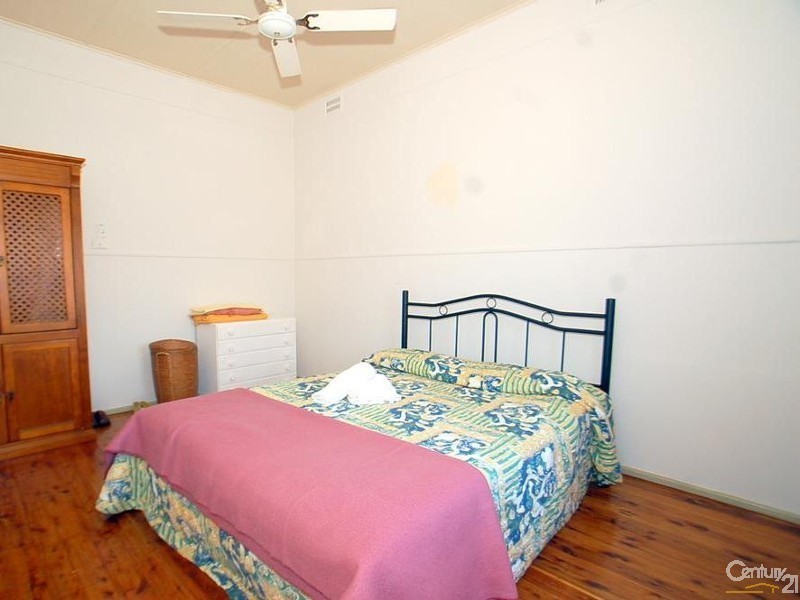 279 Mann Street, Gosford NSW 2250