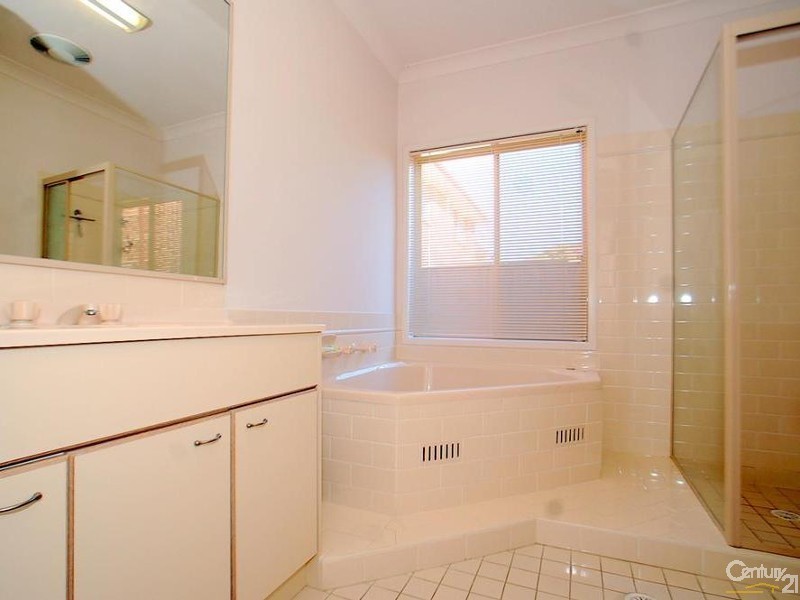 5 Avia Avenue, Erina NSW 2250