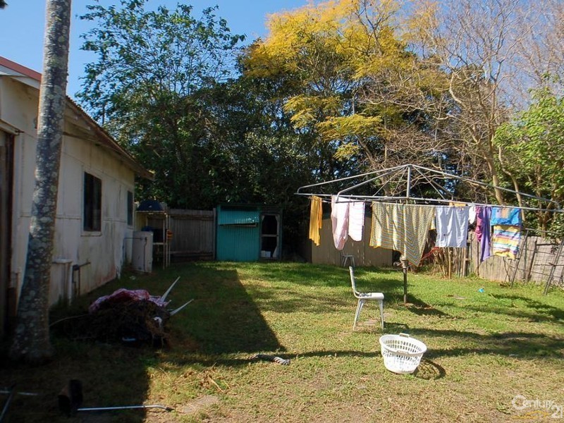 15 Hely Street, West Gosford NSW 2250