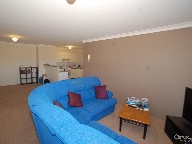 9/145 Faunce street, Gosford NSW 2250