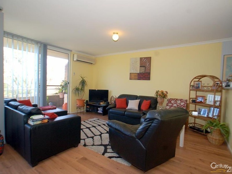 57/91 JOHN WHITEWAY DR, Gosford NSW 2250