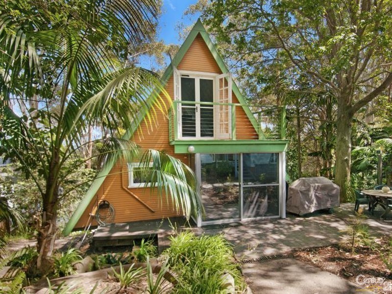 14 Francis Road, North Avoca NSW 2260