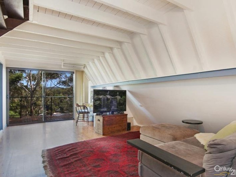 14 Francis Road, North Avoca NSW 2260