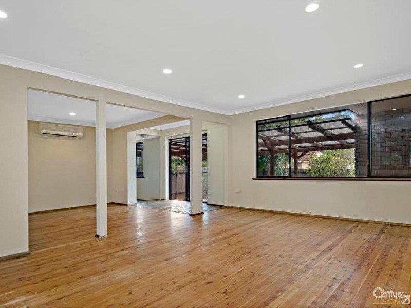 25 Sunshine Drive, Point Clare NSW 2250