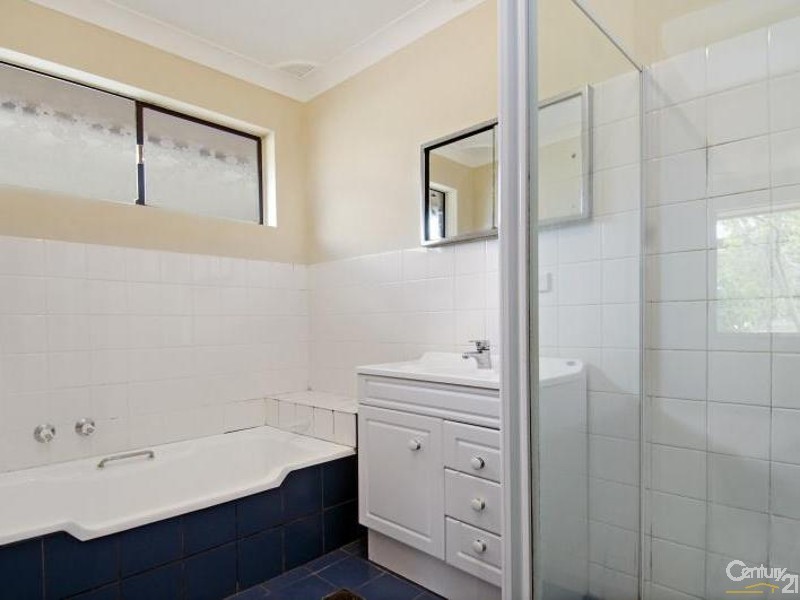 25 Sunshine Drive, Point Clare NSW 2250