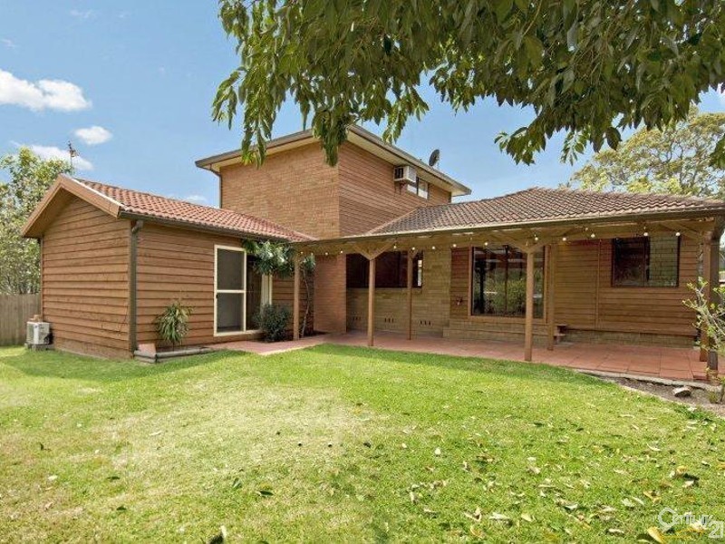 25 Sunshine Drive, Point Clare NSW 2250