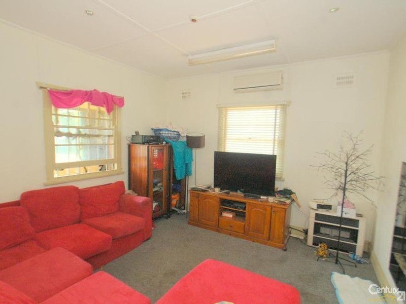 70 Pacific Hwy, Ourimbah NSW 2258