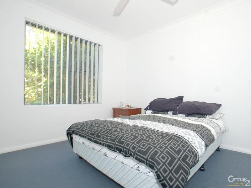 4/1 Creighton Lane, Point Frederick NSW 2250