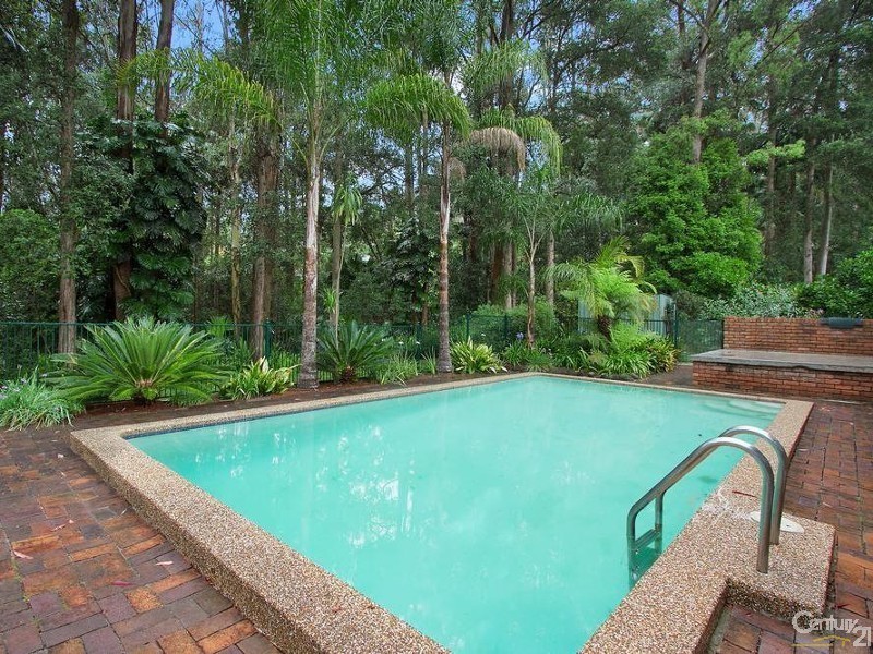 33 Calantha dr, Wyoming NSW 2250