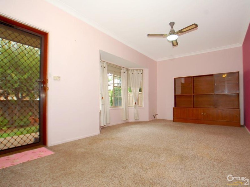 8/9-13 Wells Street, East Gosford NSW 2250