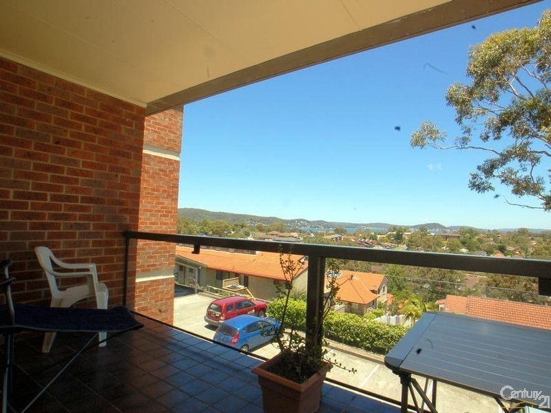 28/3 Joseph Lloyd Close, Gosford NSW 2250