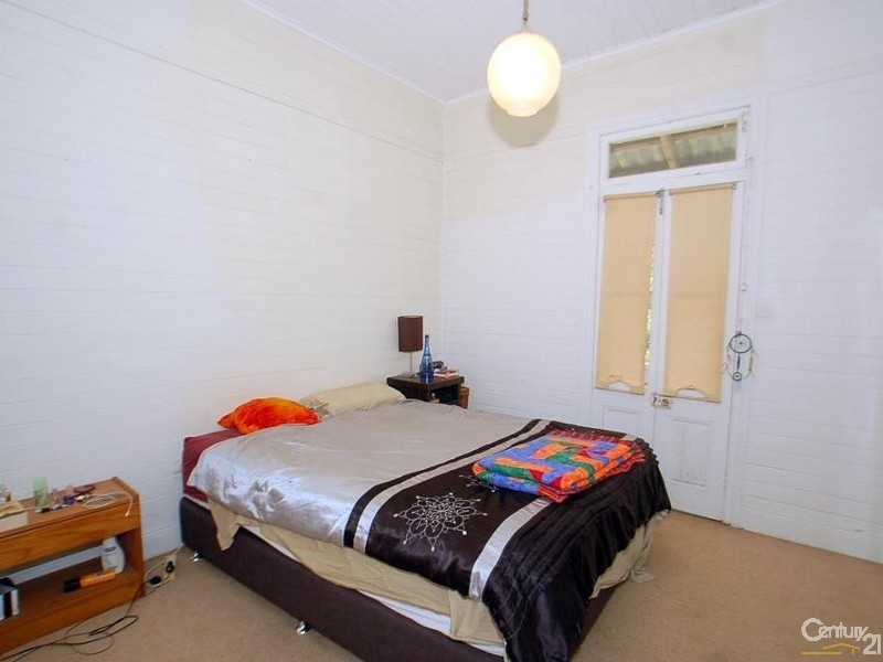 13 Hely Street, Gosford NSW 2250