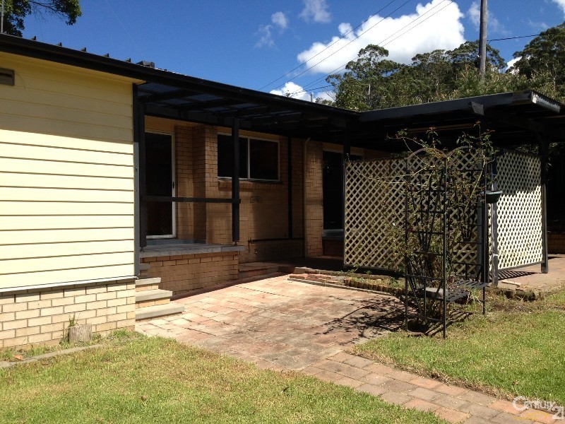 13 Ourimbah st, Lisarow NSW 2250