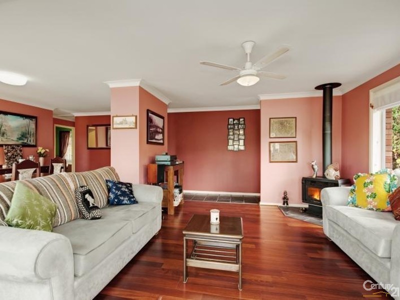 4 Kawana Avenue, Niagara Park NSW 2250