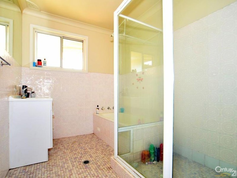 Mangrove Mountain NSW 2250