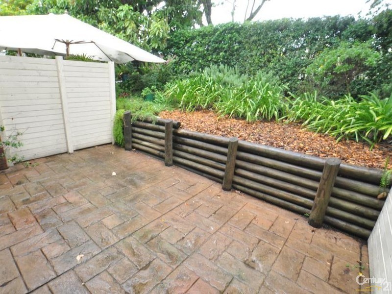 2/24 York st, Point Frederick NSW 2250