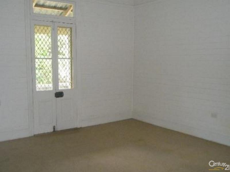 West Gosford NSW 2250