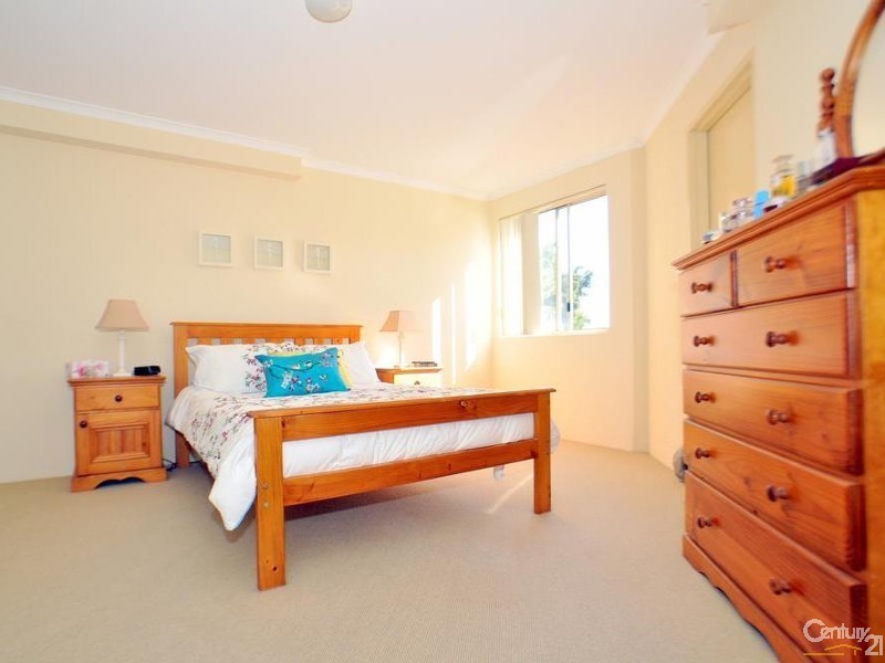 18/12-14 Hill Street, Gosford NSW 2250