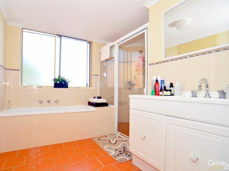 18/12-14 Hill Street, Gosford NSW 2250