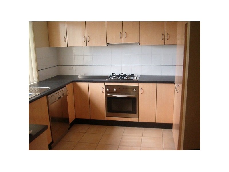 2 / 297a Henry Parry Drive, Wyoming NSW 2250