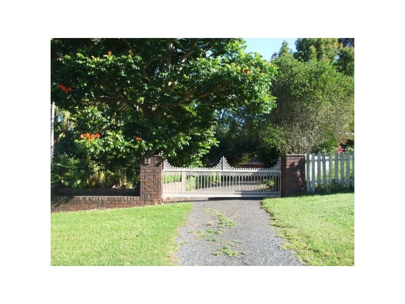 4 Ryces Drive, Clunes NSW 2480