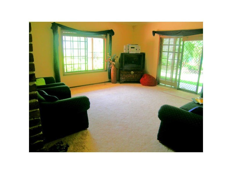 15 Droneys Road, Fairy Hill NSW 2470