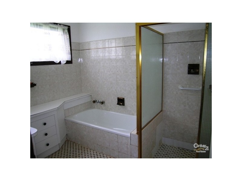 16 Rifle Range Road, Wollongbar NSW 2477