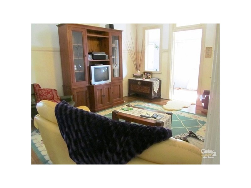 4 Allen Street, Girards Hill NSW 2480