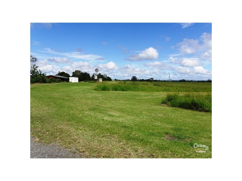 115 Swan Bay School Road, Swan Bay NSW 2471
