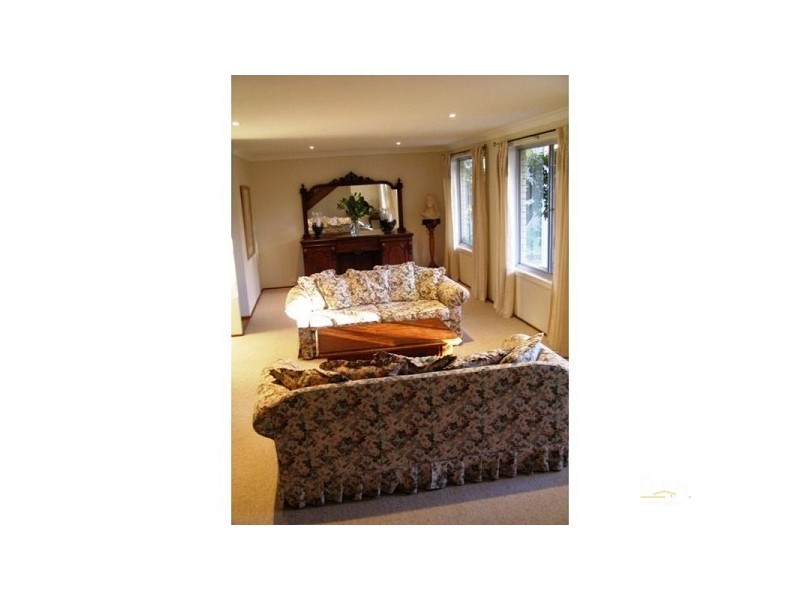8 McConnell Drive, Richmond Hill NSW 2480