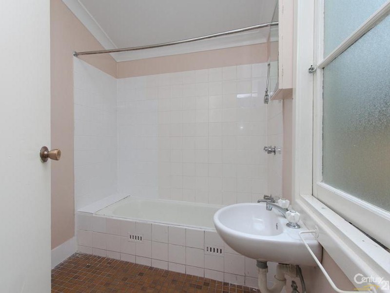 38 Nobbys Road, Newcastle East NSW 2300