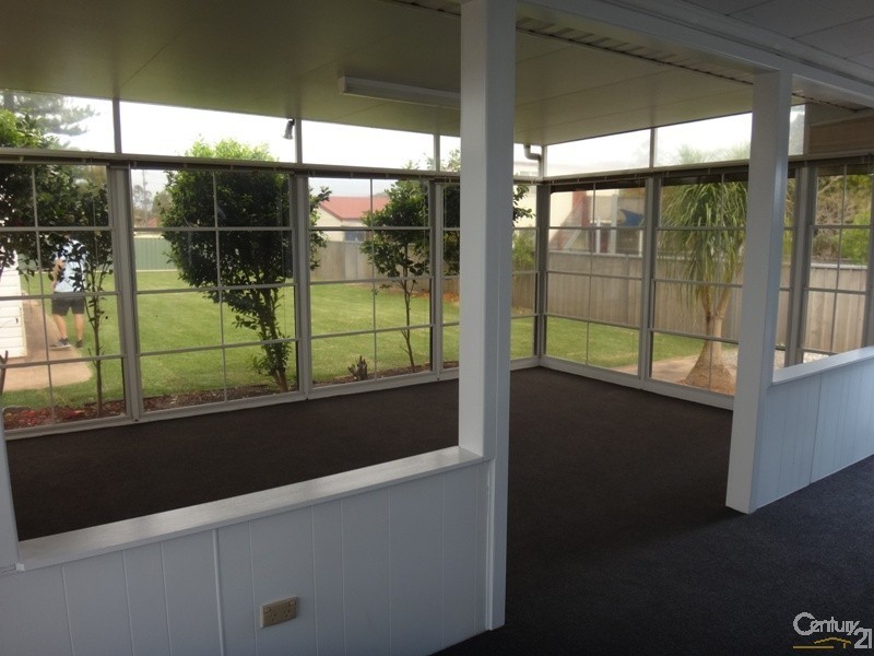 14 George Street, Glendale NSW 2285