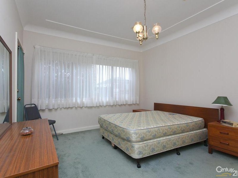 141 Kahibah Road, Charlestown NSW 2290