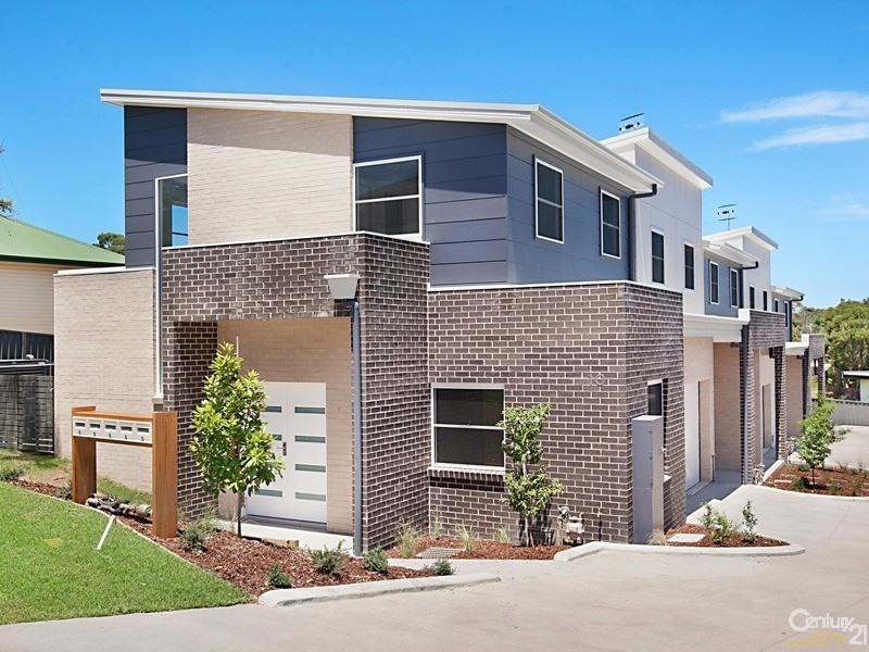 3/10 Cowper Avenue, Charlestown NSW 2290