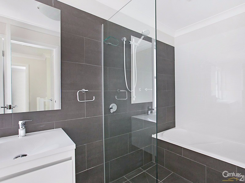 5/10 Cowper Avenue, Charlestown NSW 2290