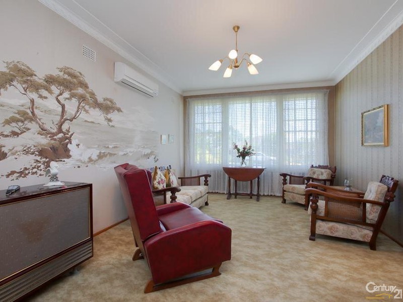 72 Andrew Road, Valentine NSW 2280