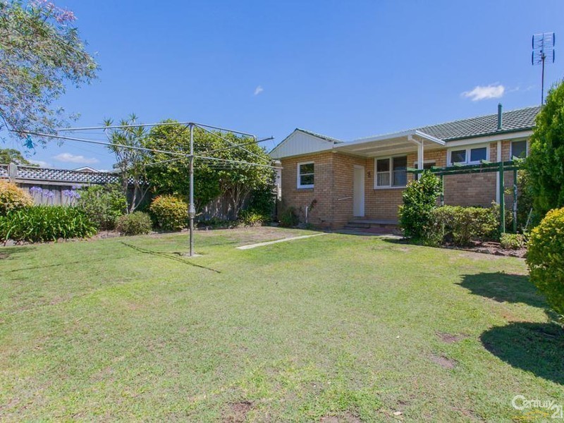 72 Andrew Road, Valentine NSW 2280