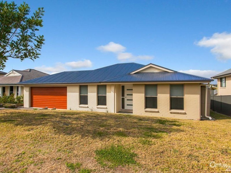 21 Stringybark Drive, Fern Bay NSW 2295