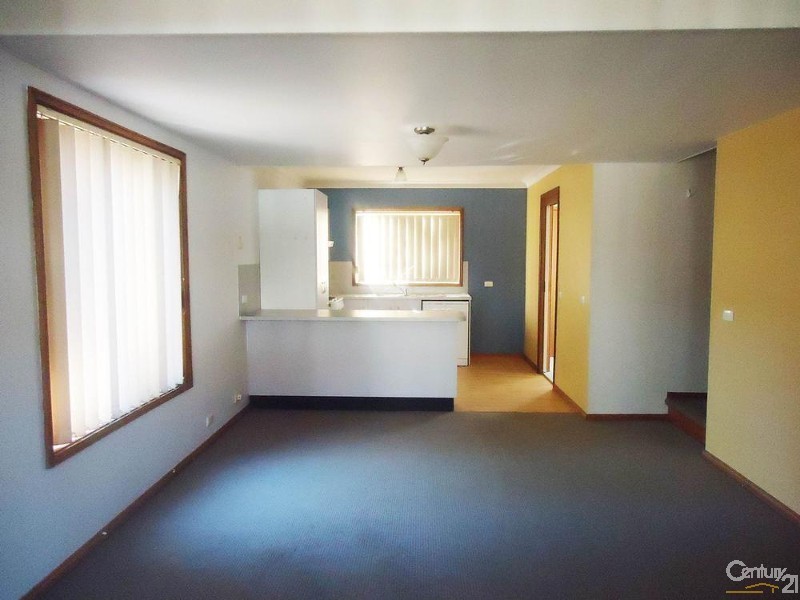 1/202-204 Brunker Road, Adamstown NSW 2289