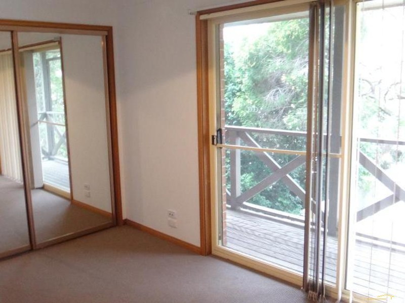 1/202-204 Brunker Road, Adamstown NSW 2289