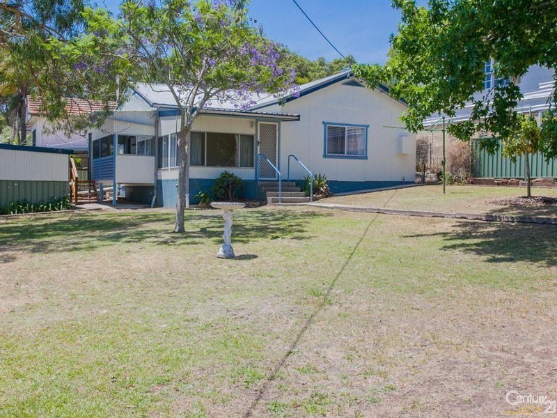 2 Avonlea Street, Belmont North NSW 2280