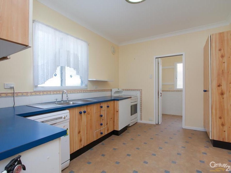 2 Avonlea Street, Belmont North NSW 2280